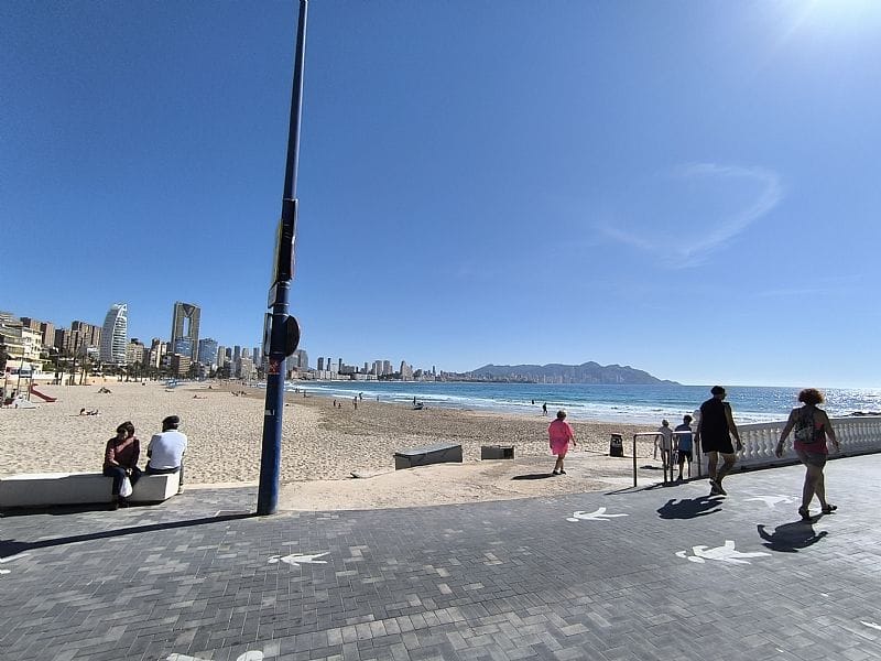 ÚLTIMO Chalet de lujo en venta en Benidorm con 4 habitaciones y piscina privada