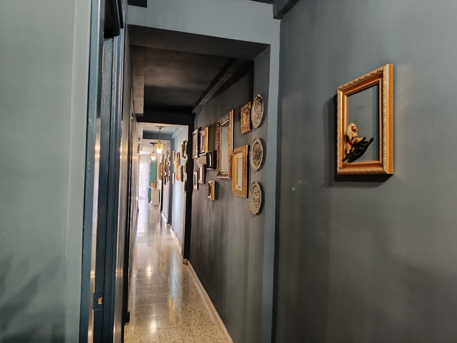 Apartamento renovado de 2 dormitorios en centro de Calpe