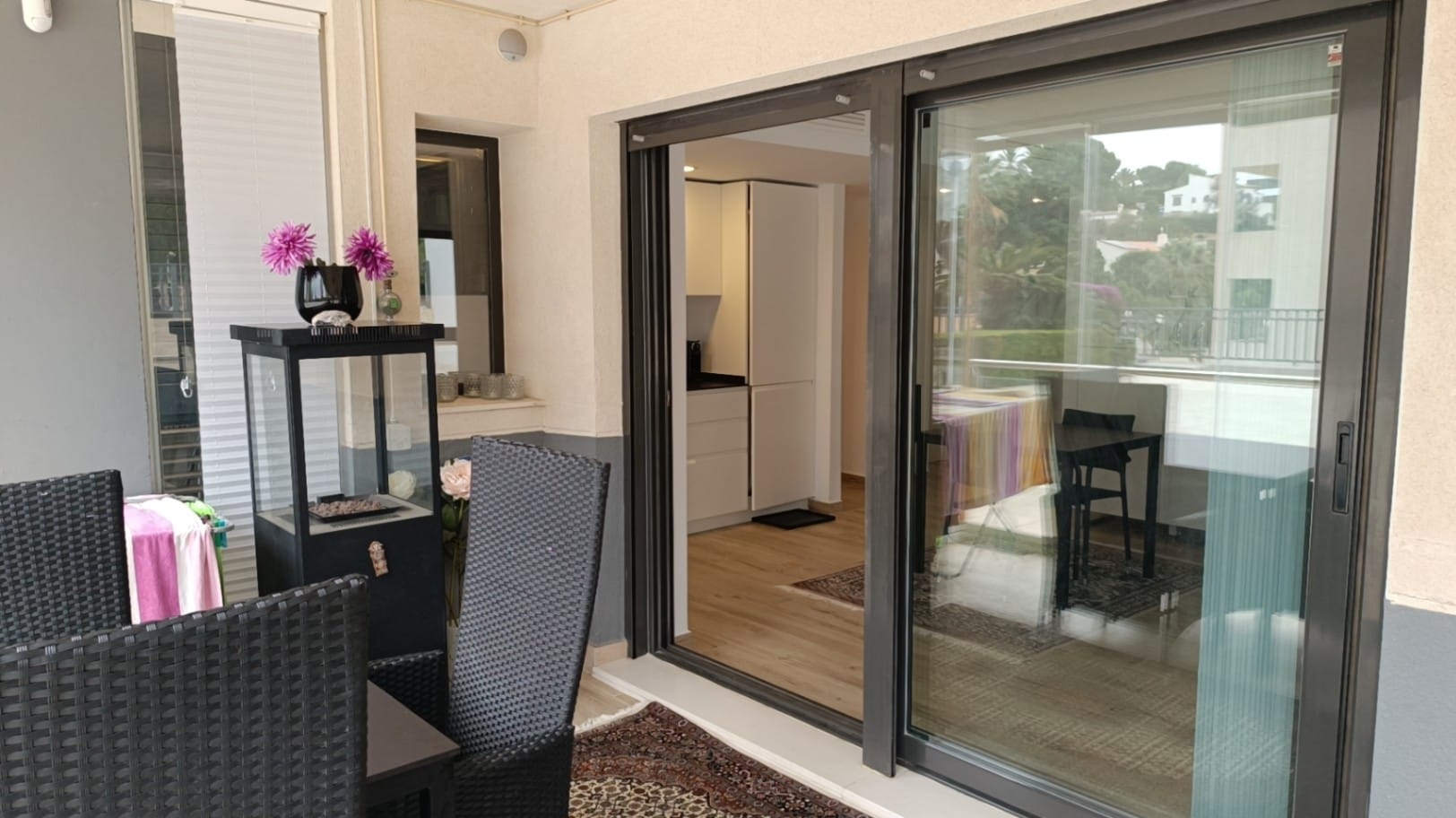 Apartamento de 2 dormitorios reformado con piscina en Manzanera–Tosal, Calpe