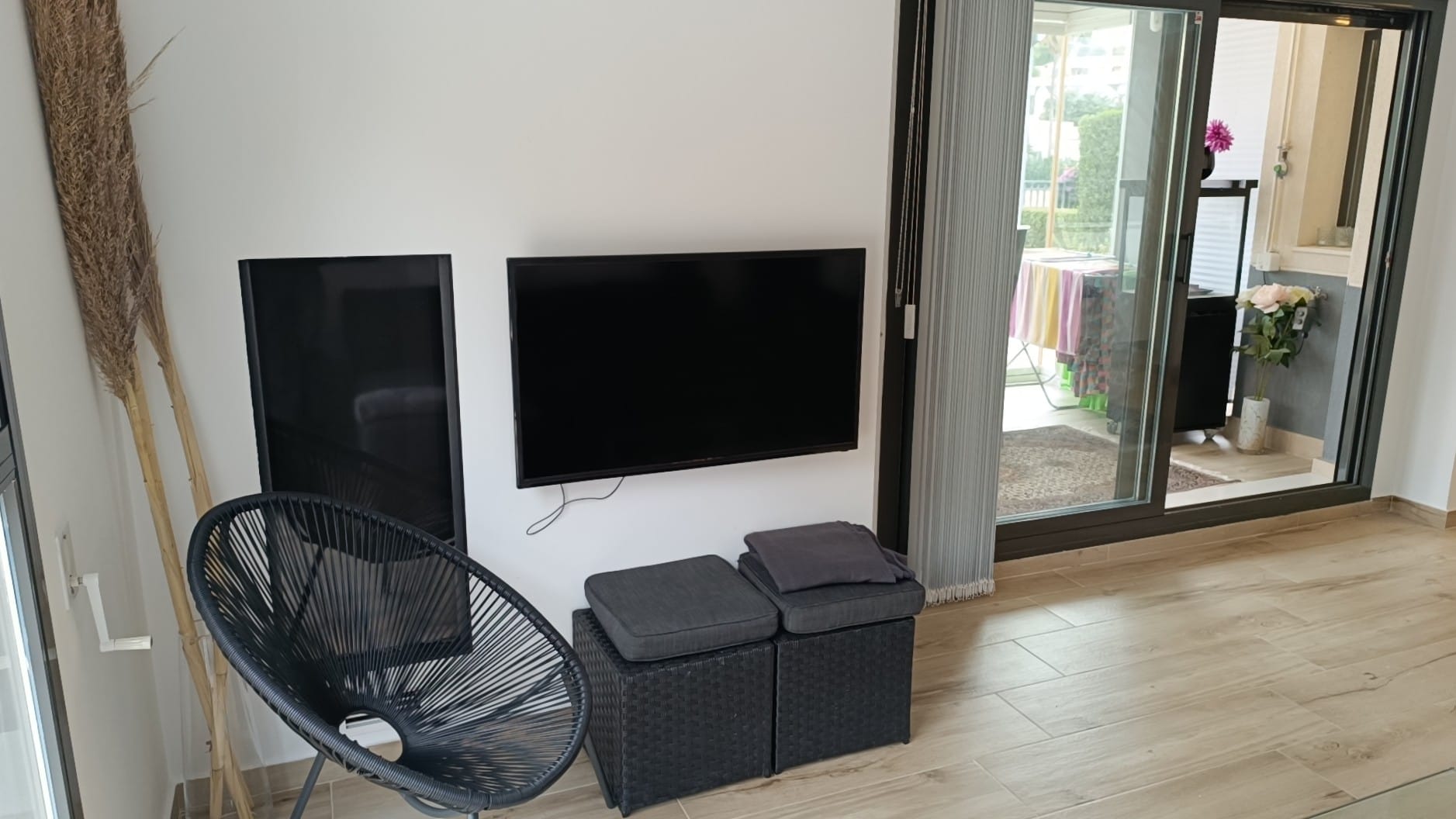Apartamento de 2 dormitorios reformado con piscina en Manzanera–Tosal, Calpe