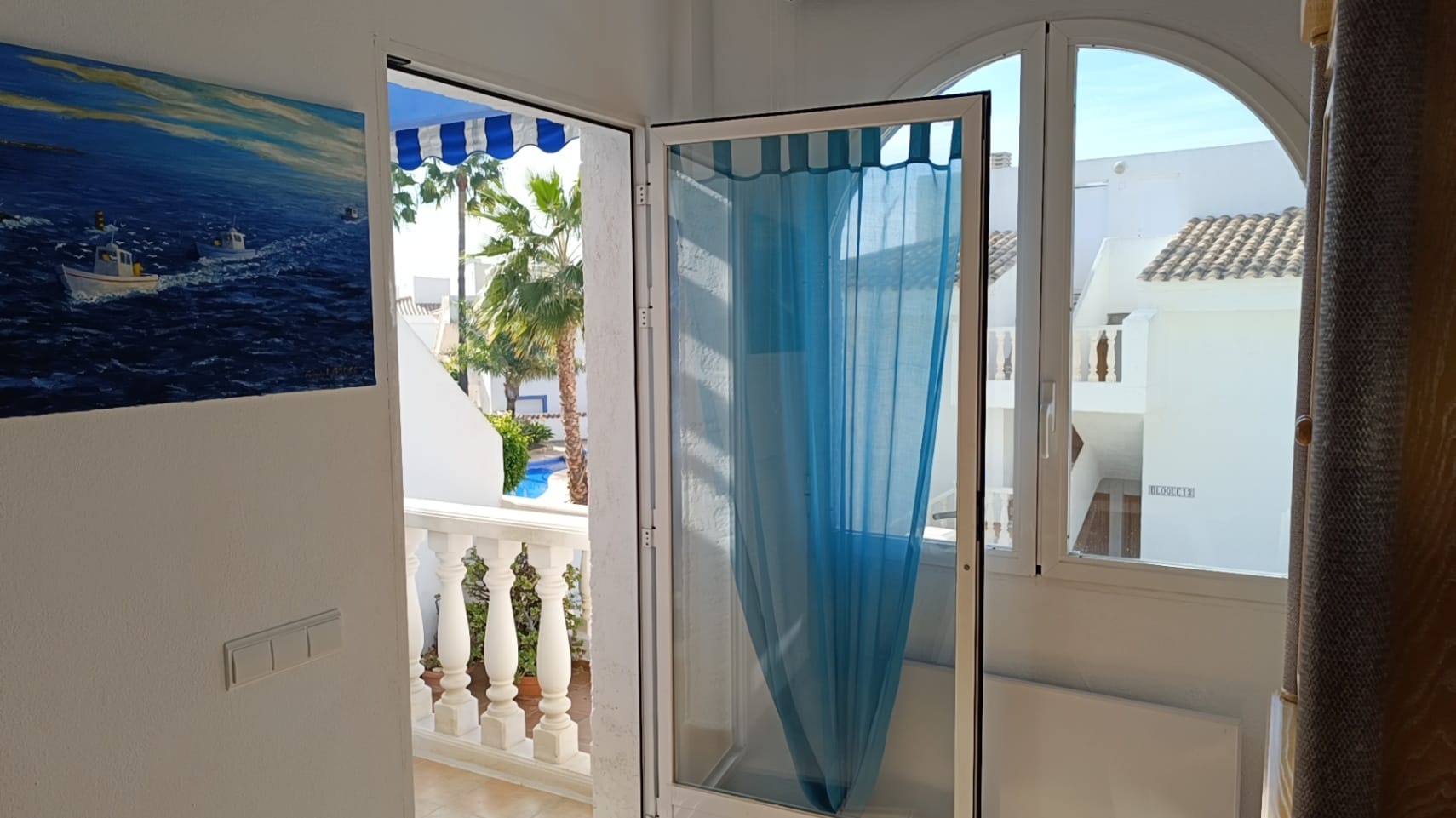 Piso con 2 dormitorios con gran terraza, piscina y parking en zona Casanova de Calpe
