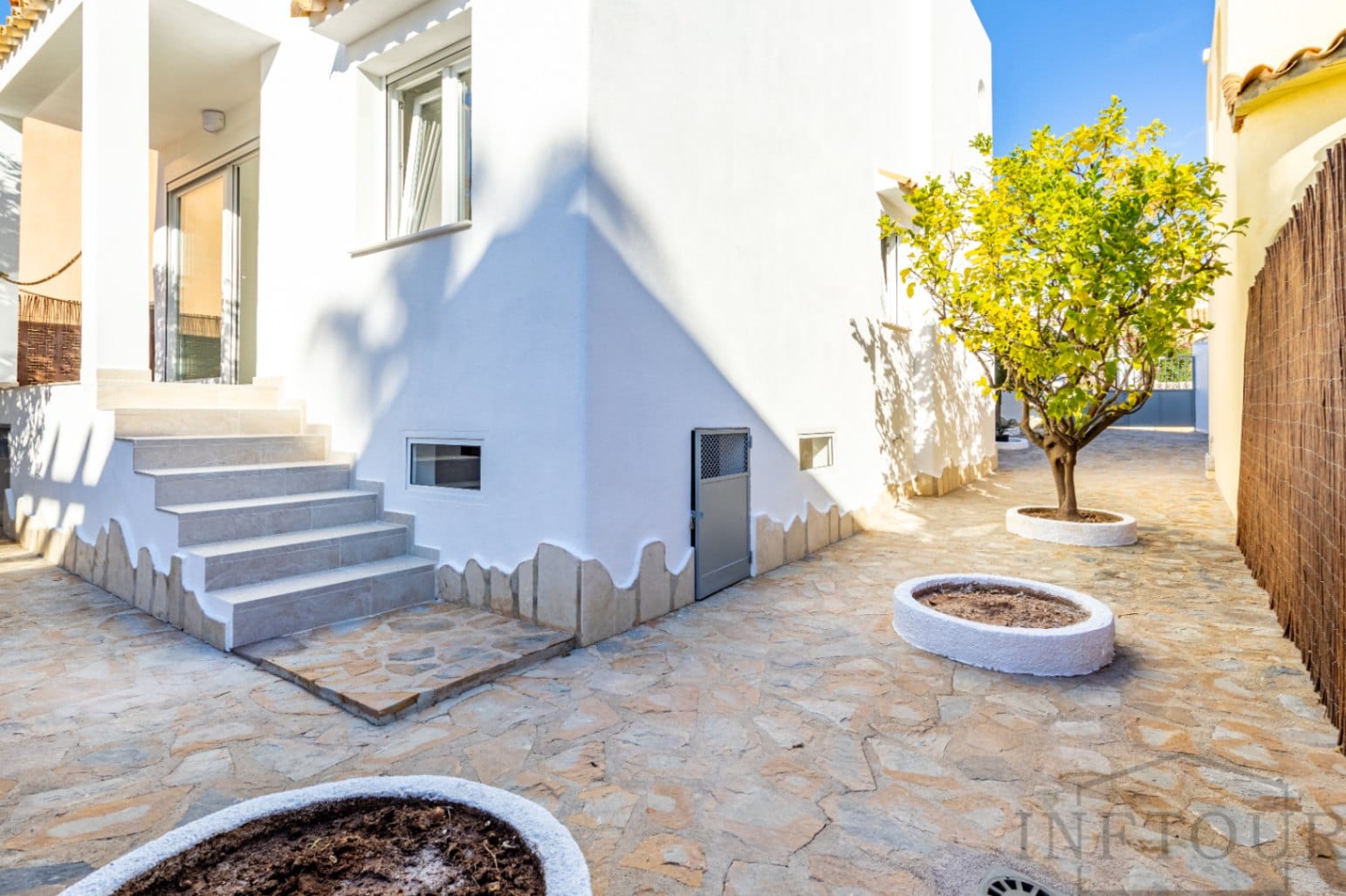 Bungalow independiente y totalmente reformado en Calpe