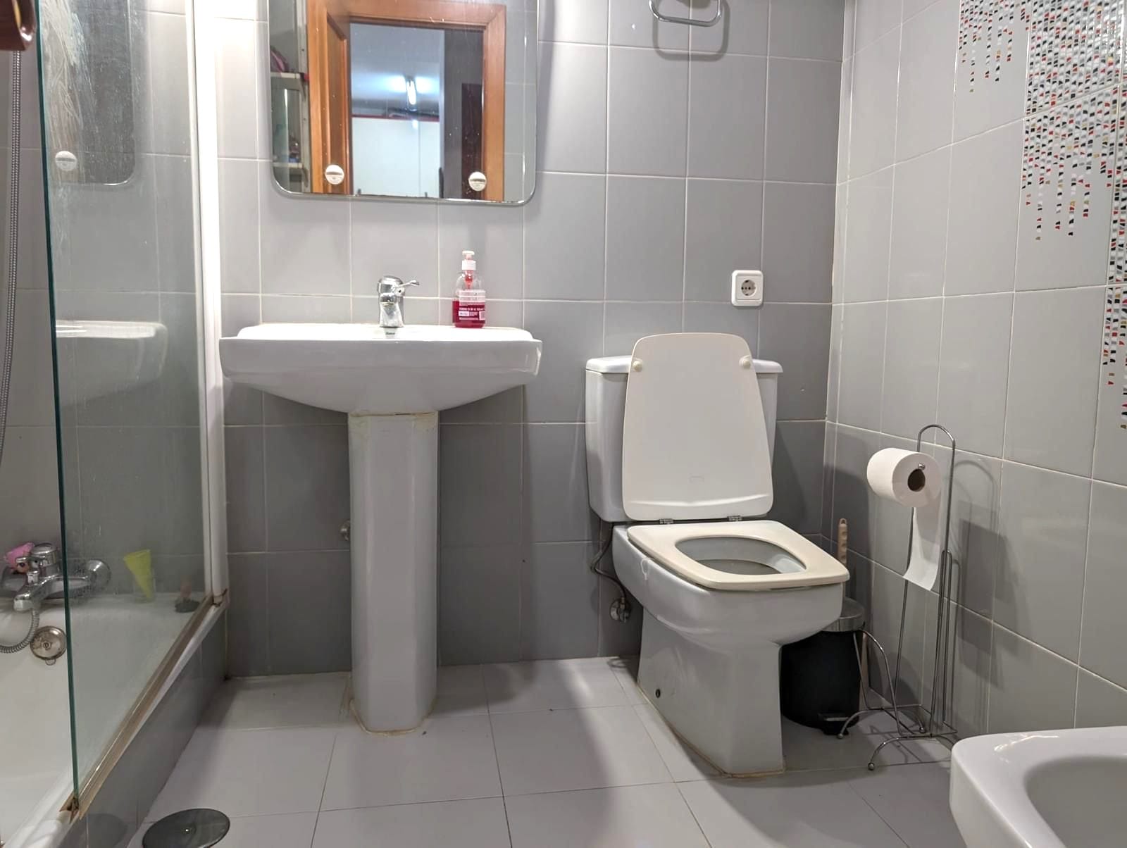 Amplio apartamento en primera línea de playa, Calpe