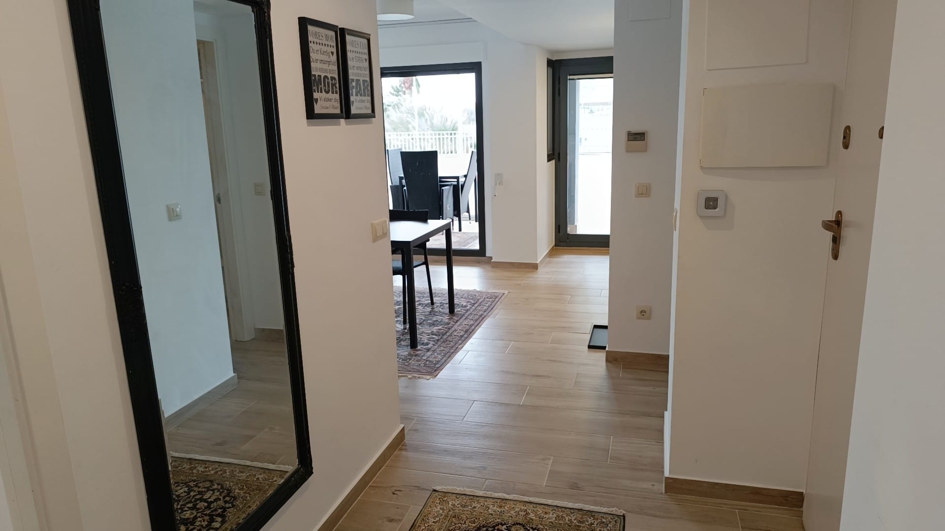 Apartamento de 2 dormitorios reformado con piscina en Manzanera–Tosal, Calpe