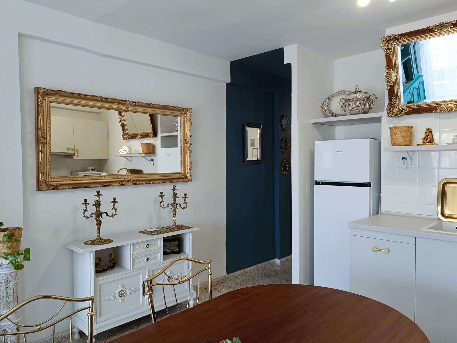 Apartamento renovado de 2 dormitorios en centro de Calpe