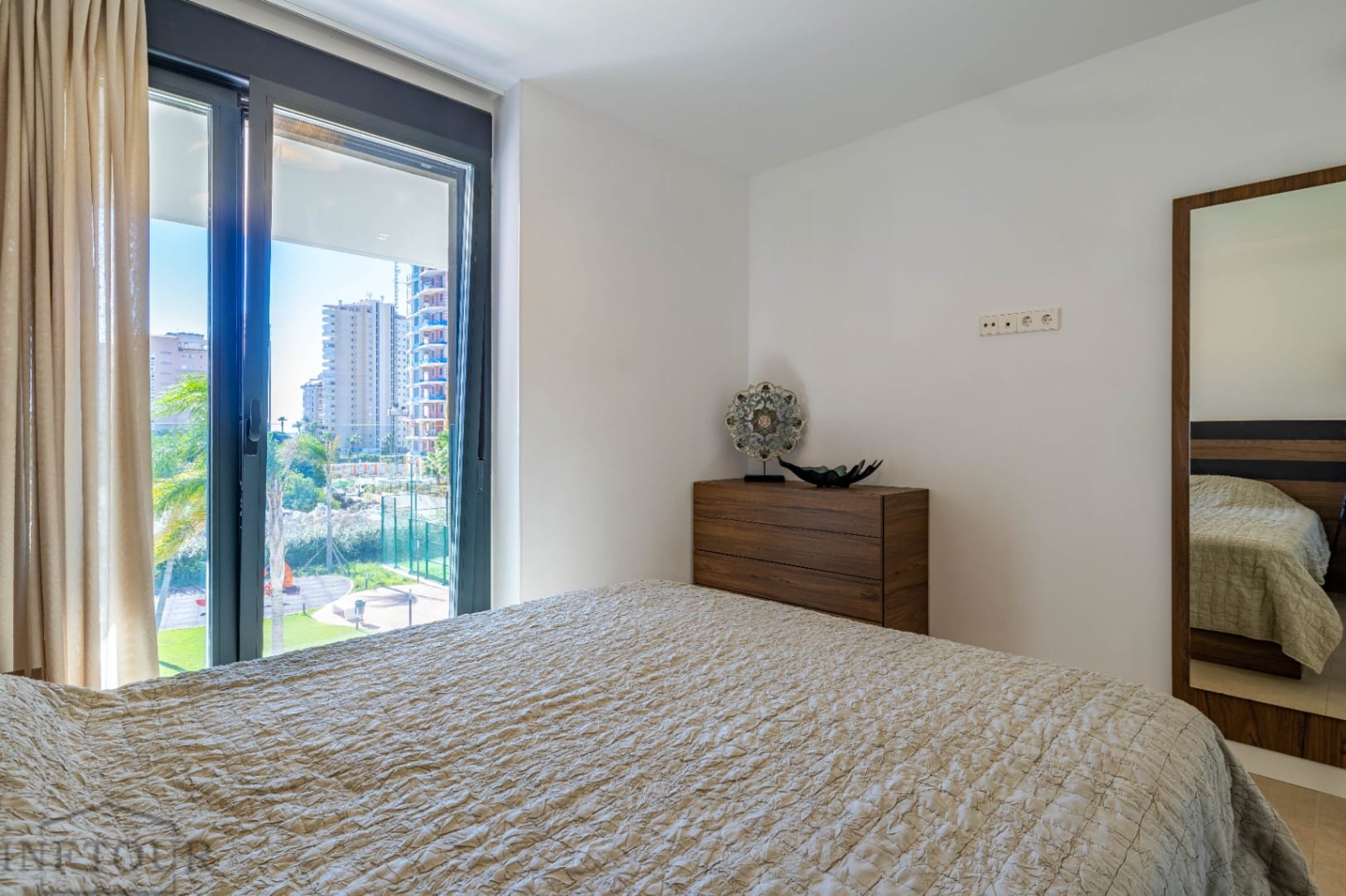 Exclusivo dúplex de 3 dormitorios, en el centro de Calpe