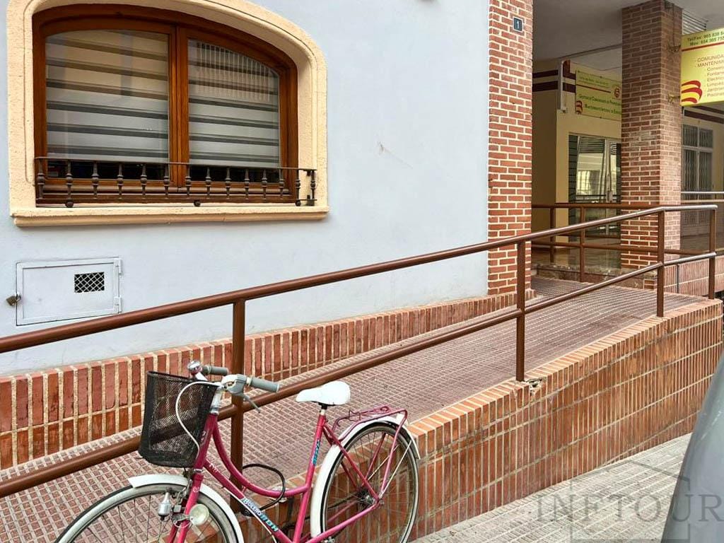 Apartamento en venta en Calpe con 3 dormitorios