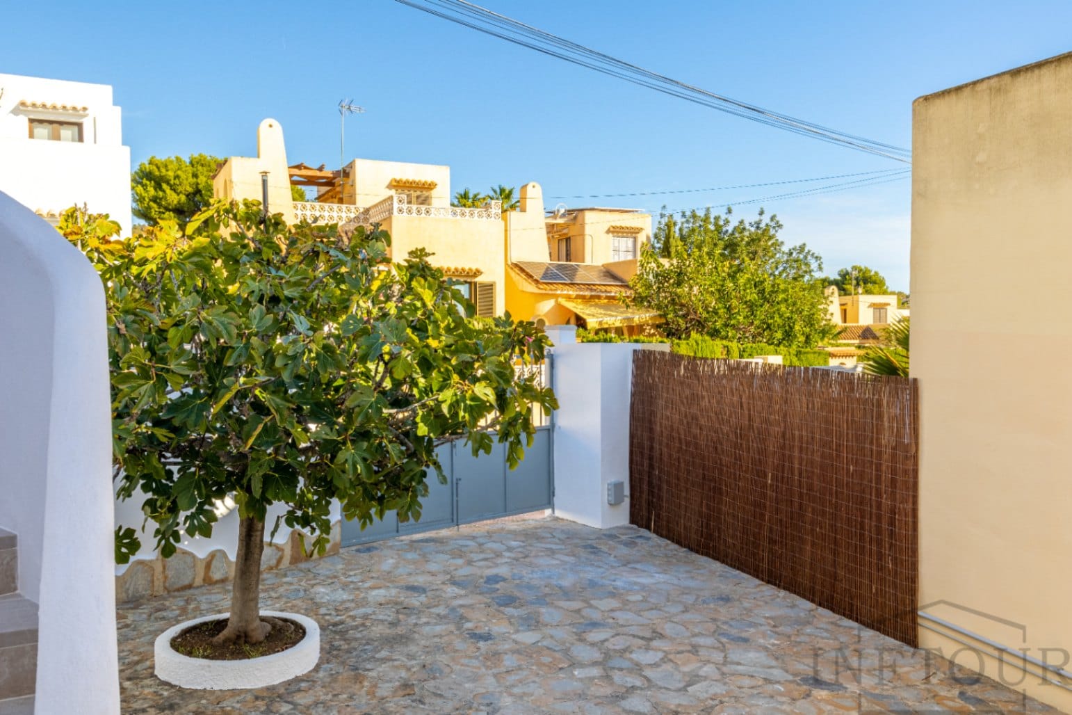 Bungalow independiente y totalmente reformado en Calpe