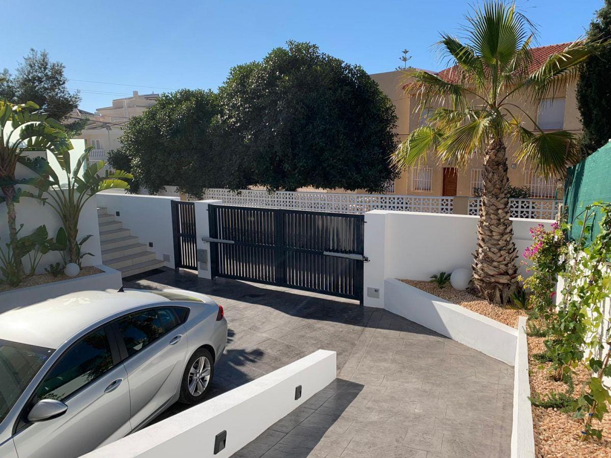 Villa in Sale in Calpe, Calpe, Alicante