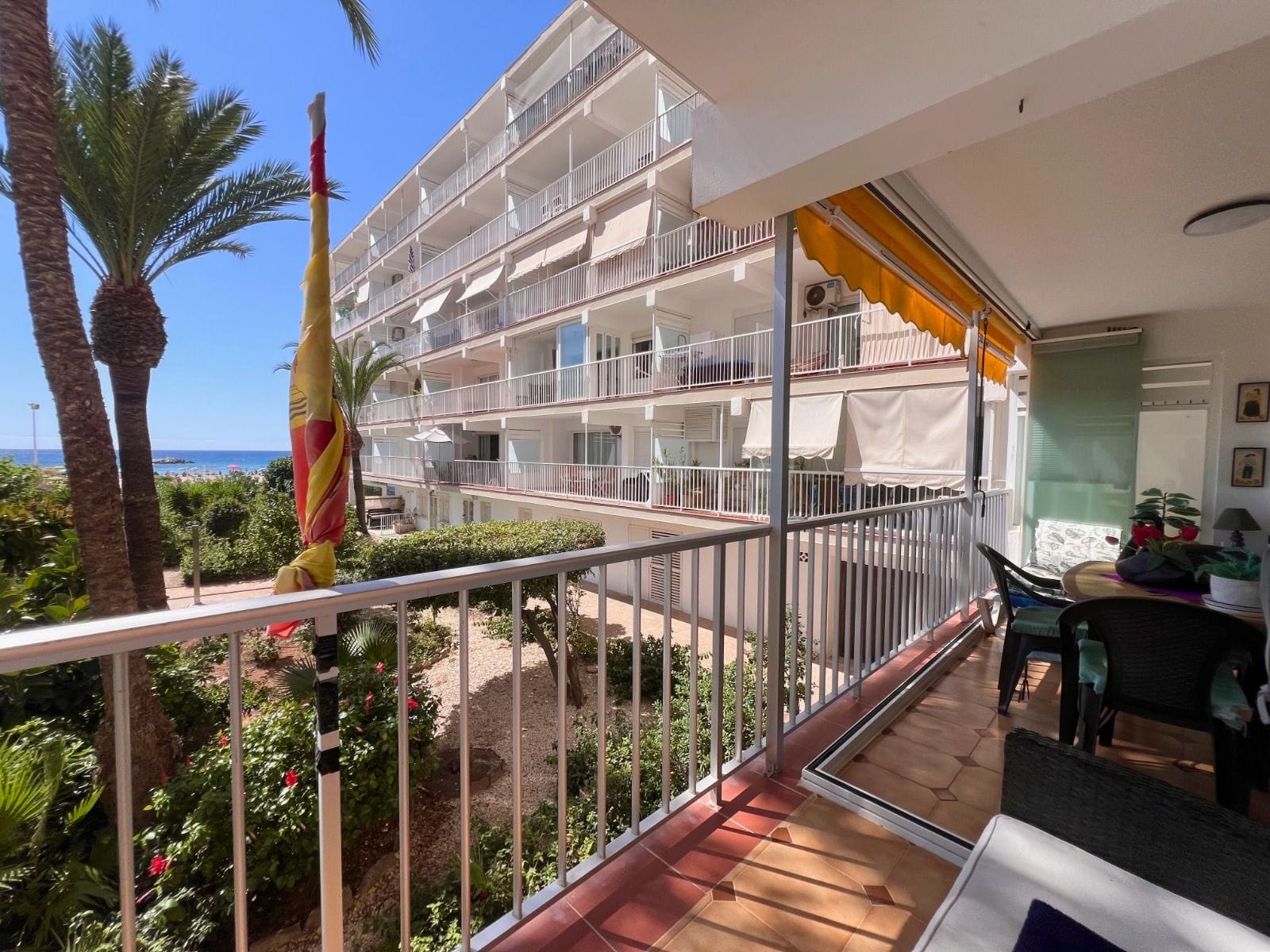 Apartamento en Calpe con 3 dormitorios y garaje en venta