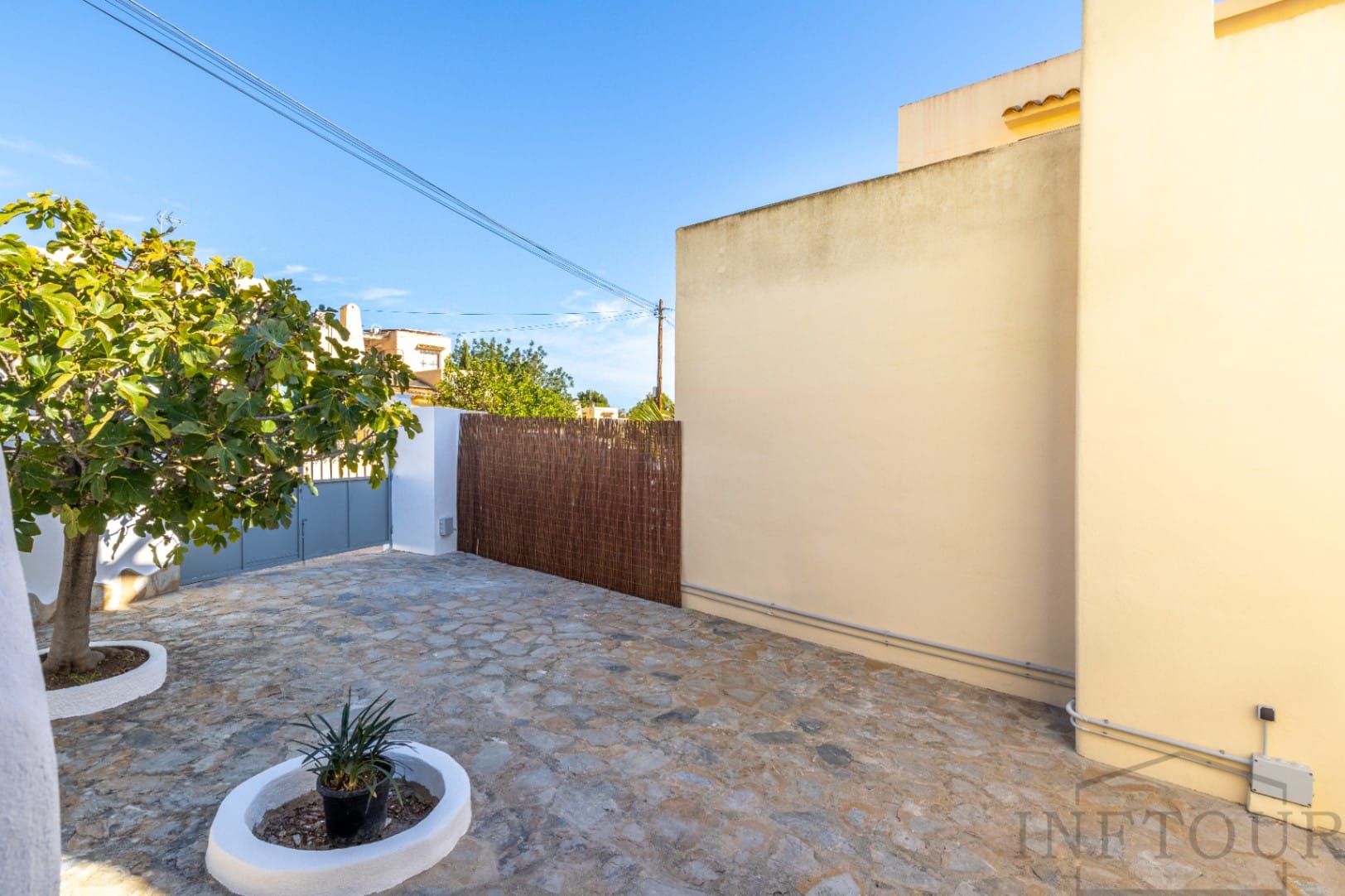Bungalow independiente y totalmente reformado en Calpe