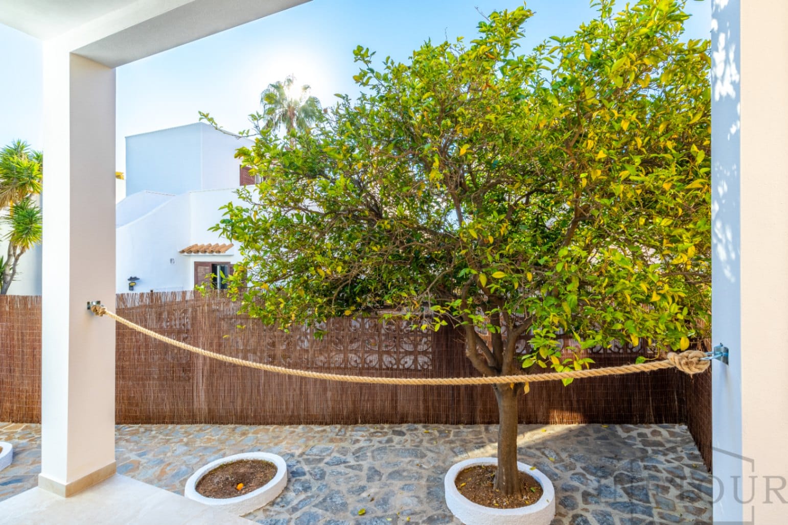 Bungalow independiente y totalmente reformado en Calpe