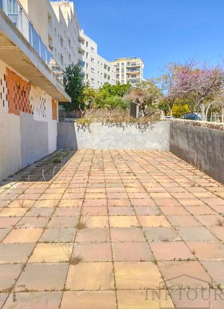 Local comercial en La Manzanera - Calpe