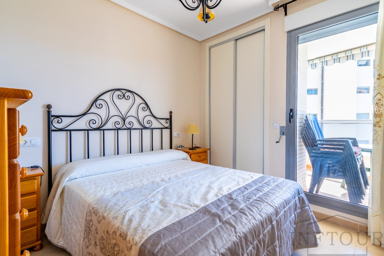 Apartment with sea views in the center of Calpe