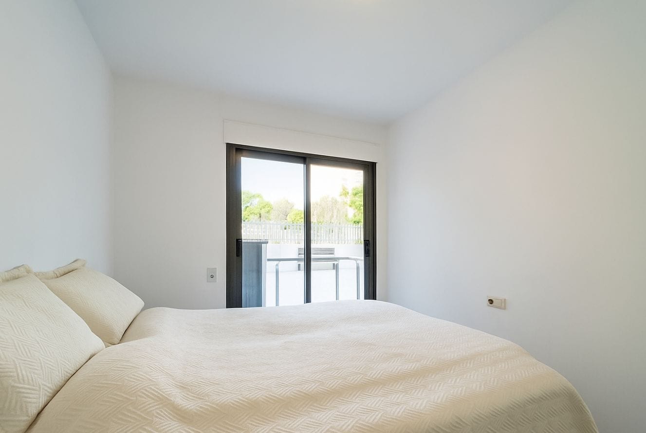 Apartamento de 2 dormitorios reformado con piscina en Manzanera–Tosal, Calpe