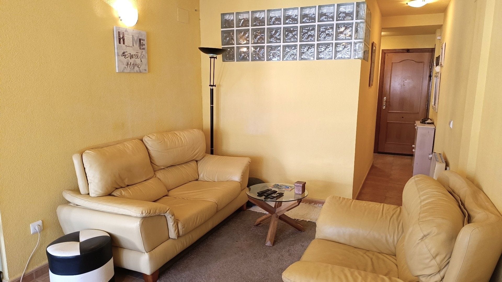 Apartamento de 2 dormitorios con terraza, parking y piscina en Calpe