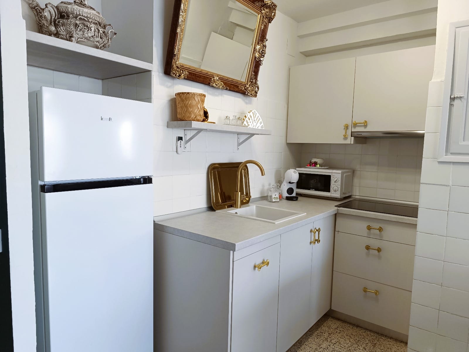 Apartamento renovado de 2 dormitorios en centro de Calpe