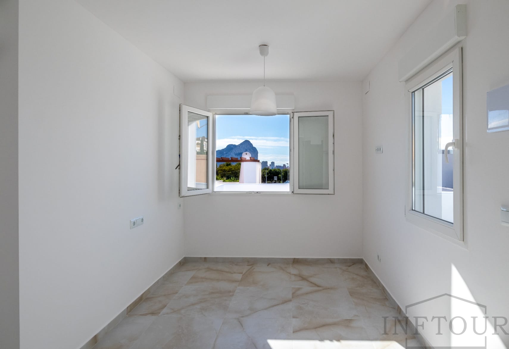 Bungalow independiente y totalmente reformado en Calpe