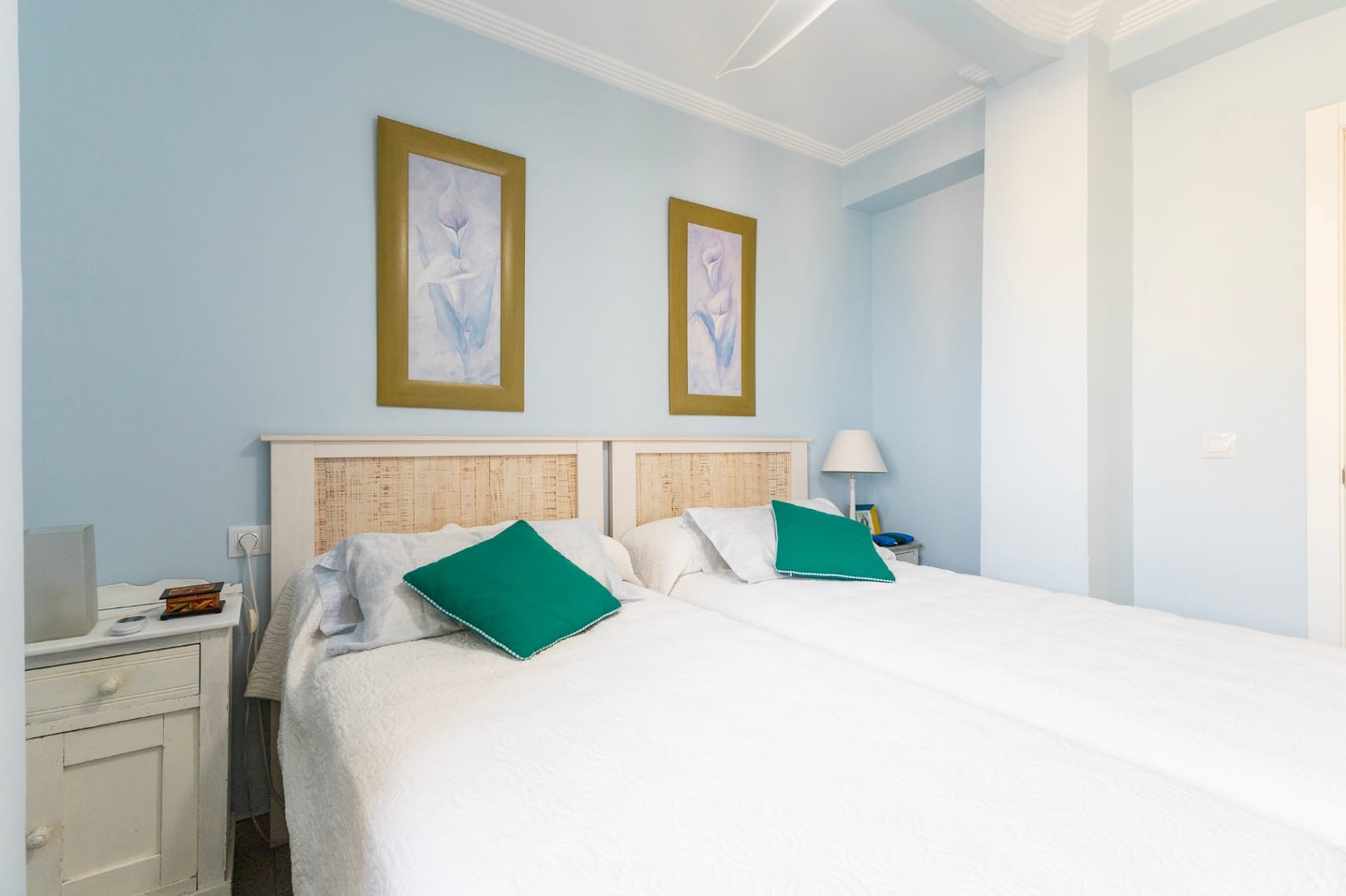 Apartamento reformado de 2 dormitorios con vistas al mar en Calpe