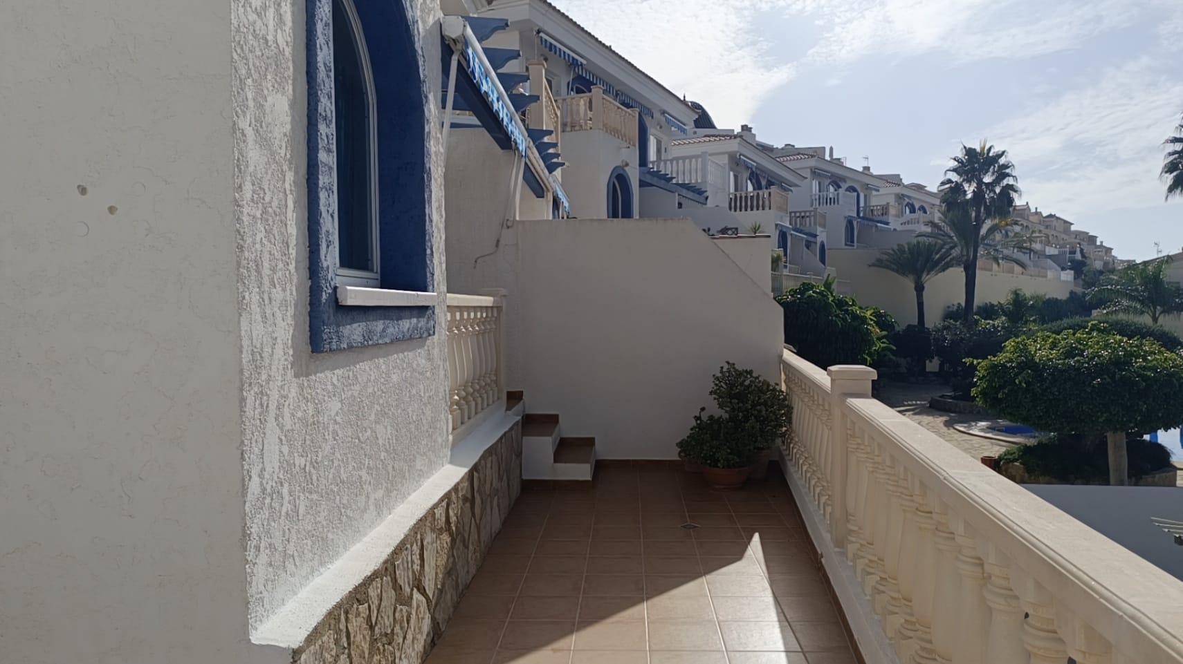 Piso con 2 dormitorios con gran terraza, piscina y parking en zona Casanova de Calpe