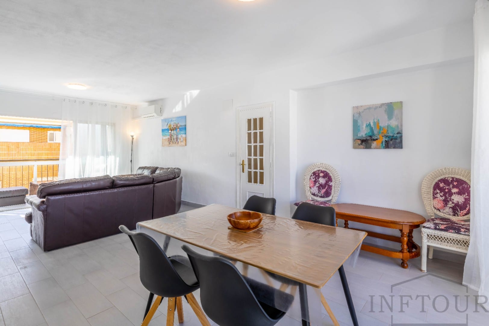 Apartamento de 2 dormitorios con piscina, cetro Calpe. Alquiler de temporada