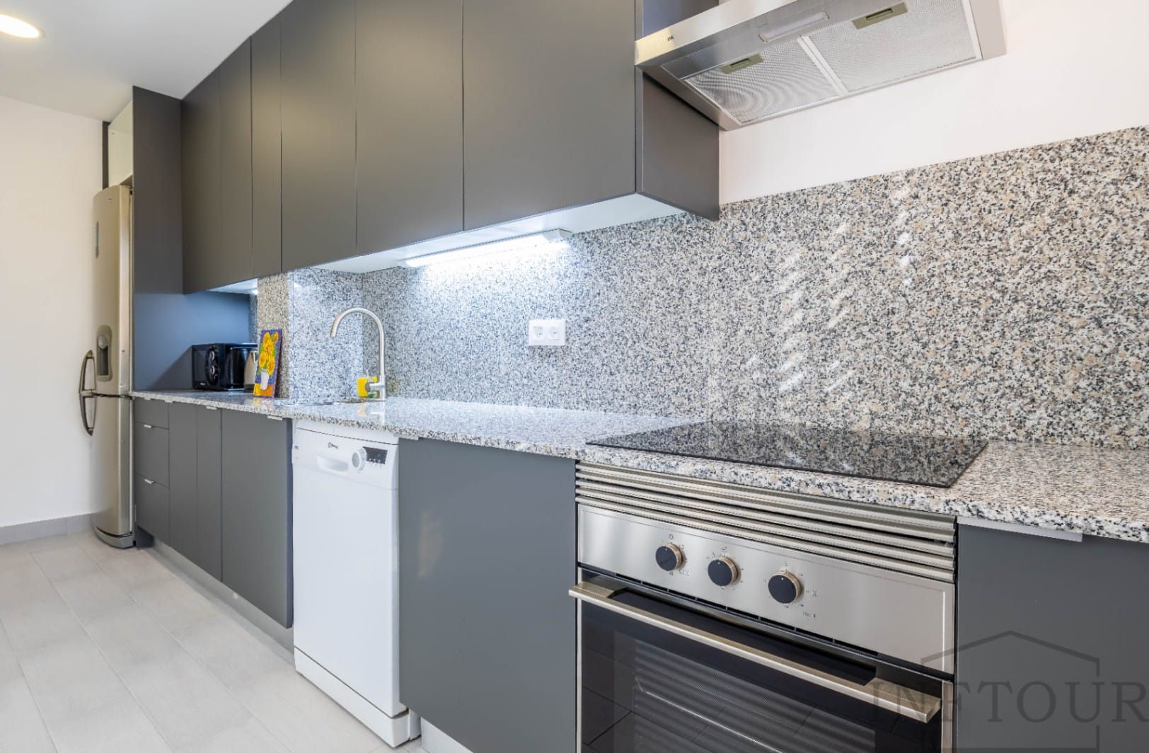 Apartamento de 2 dormitorios con piscina, cetro Calpe. Alquiler de temporada