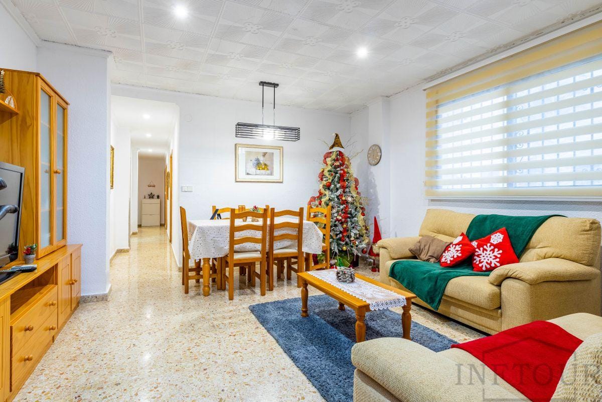 Apartamento in Sale in Les Deveses, Dénia, Alicante