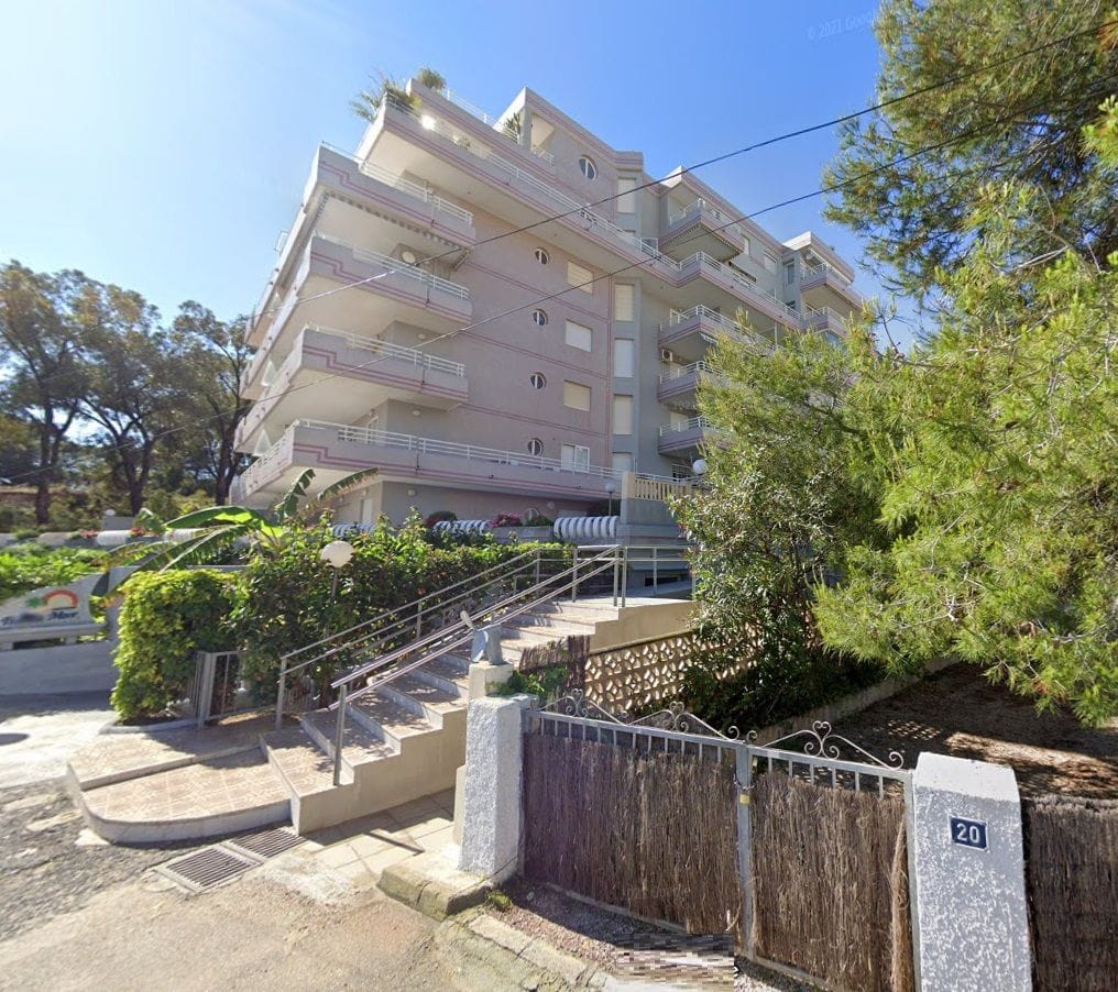 9947 - Amplio apartamento en primera línea de playa, Calpe