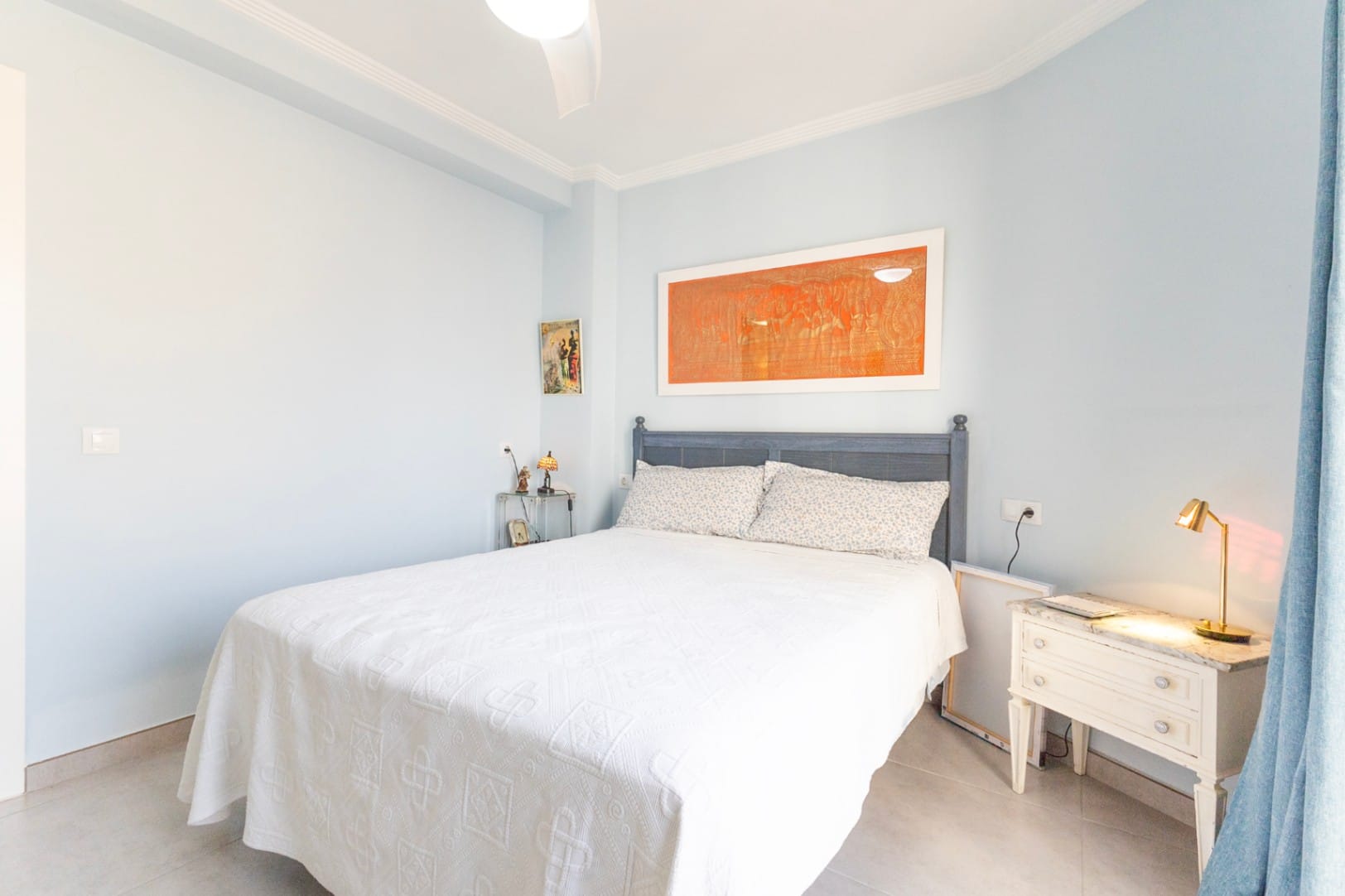 Apartamento reformado de 2 dormitorios con vistas al mar en Calpe