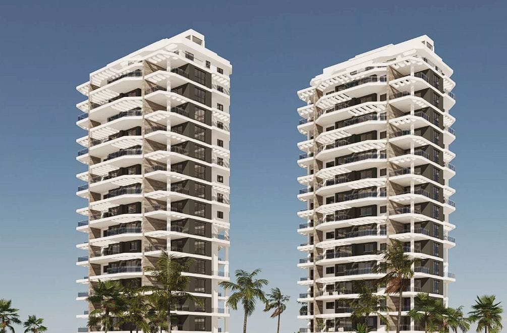 Apartamento de lujo en Calpe: 2 habitaciones y piscina comunitaria