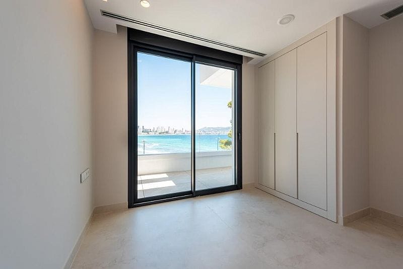 ÚLTIMO Chalet de lujo en venta en Benidorm con 4 habitaciones y piscina privada
