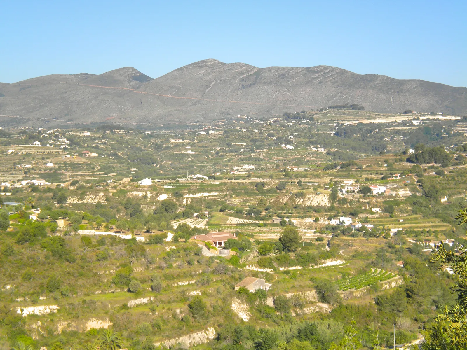 Terreno amplio en Benissa