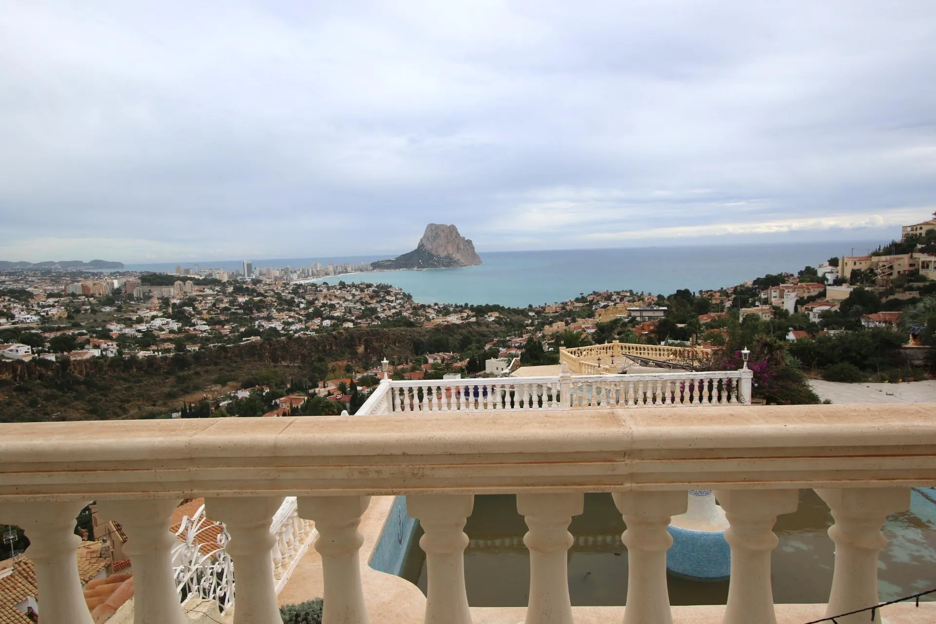 Venta. Chalet/Villa en Calpe