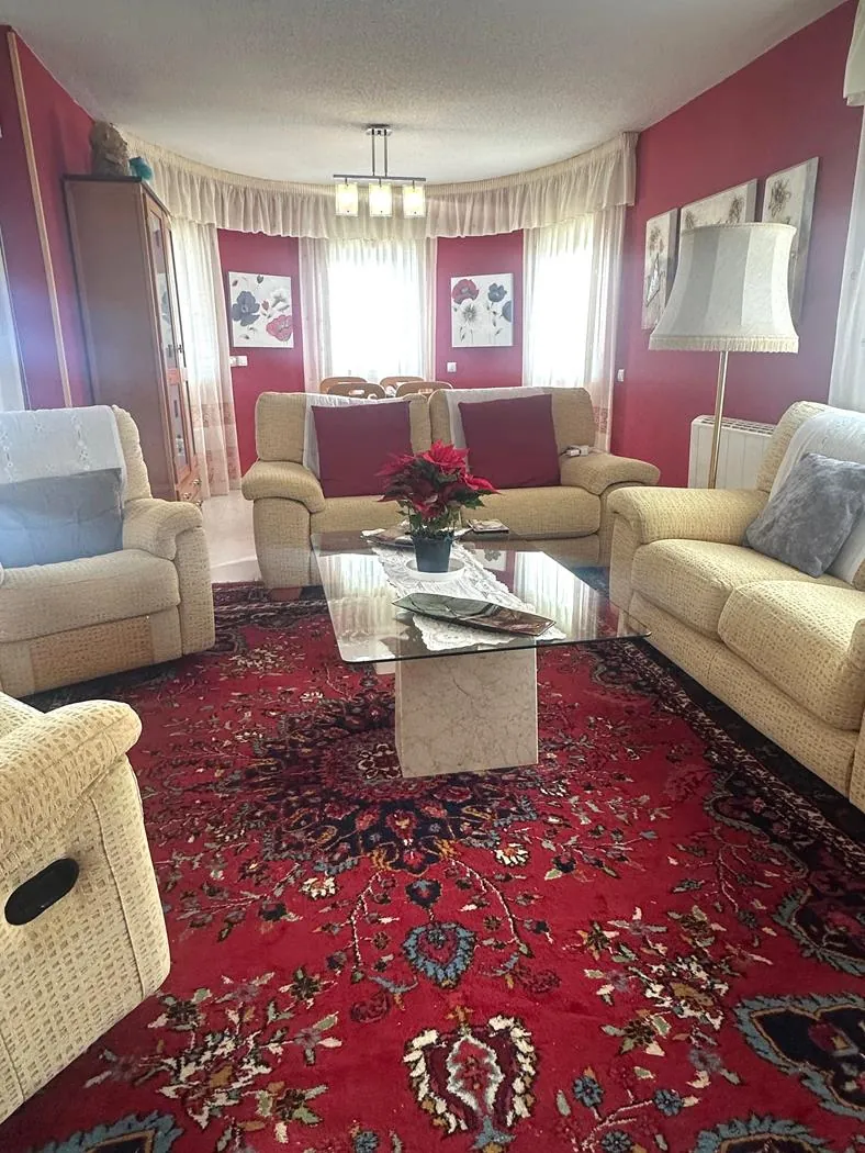 Villa / Casa / Chalet (Ortenbach)