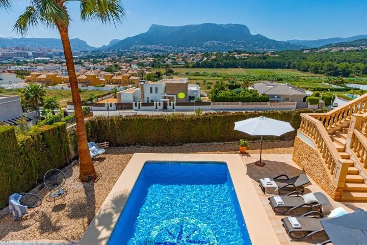 Villa en Venta en Casanova, Calpe, Alicante