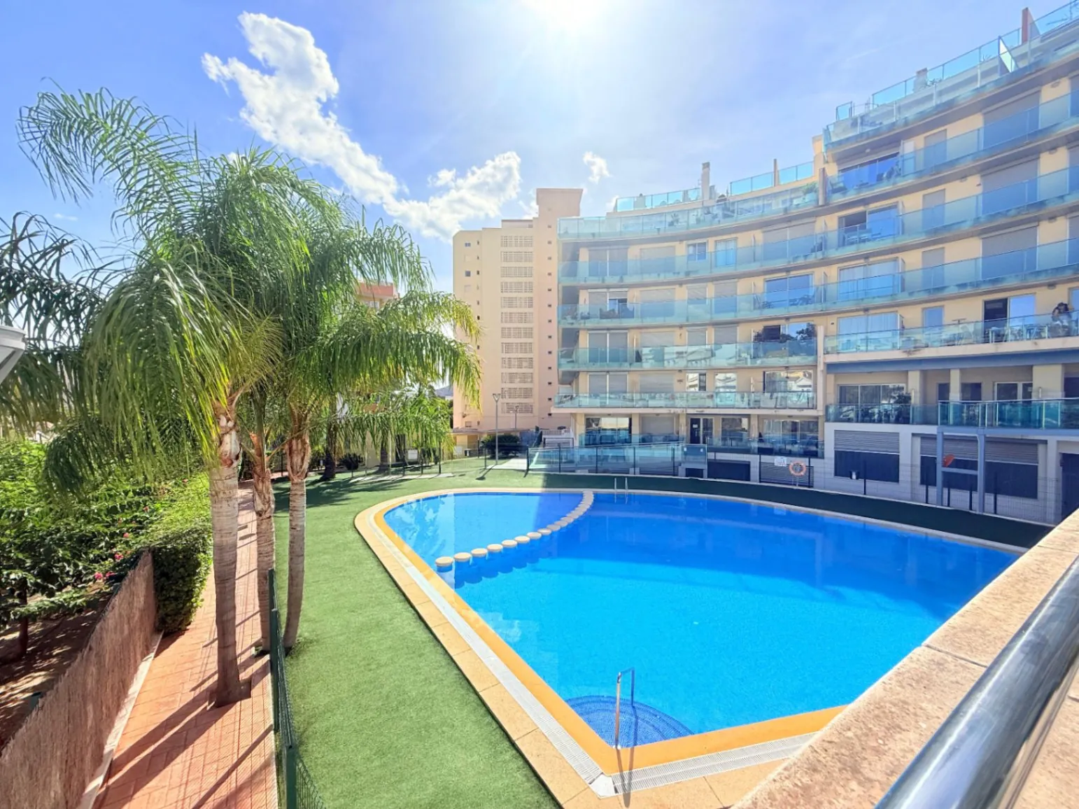 RESIDENCIAL BORUMBOT