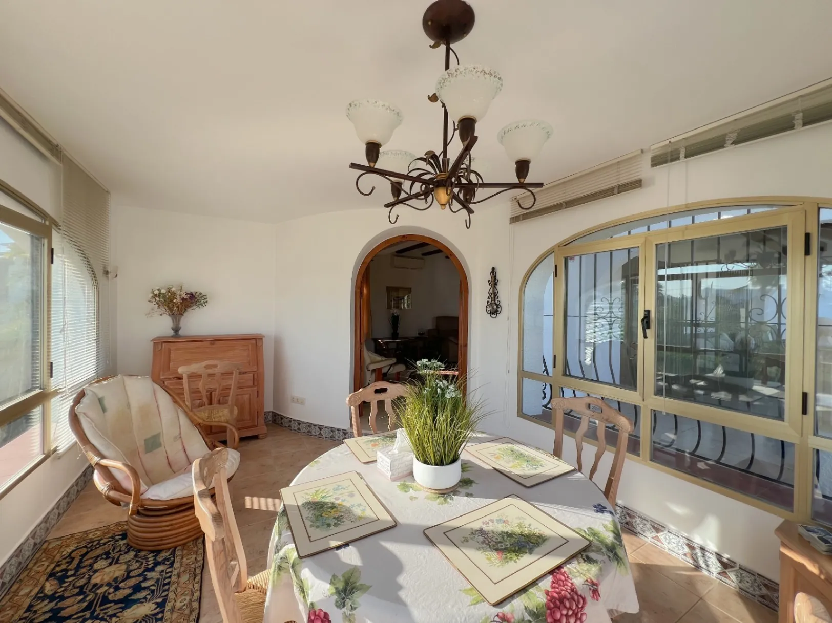 Шале/Вилла на продажа в Calpe, Alicante