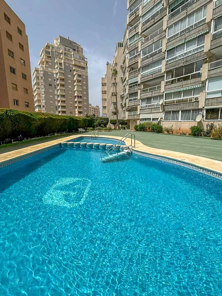 APARTAMENTO REFORMADO EN LA FOSSA CON VISTAS AL MAR