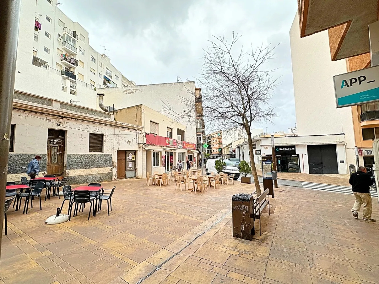 Solar para construcción de Pequeño edificio en pleno centro.