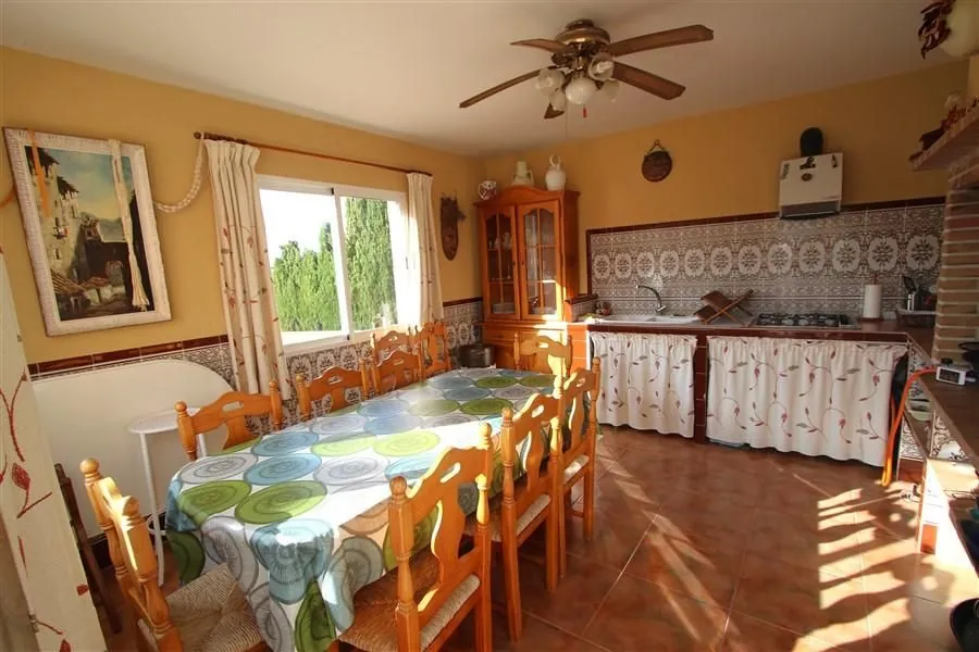 Venta. Chalet/Villa en Calpe