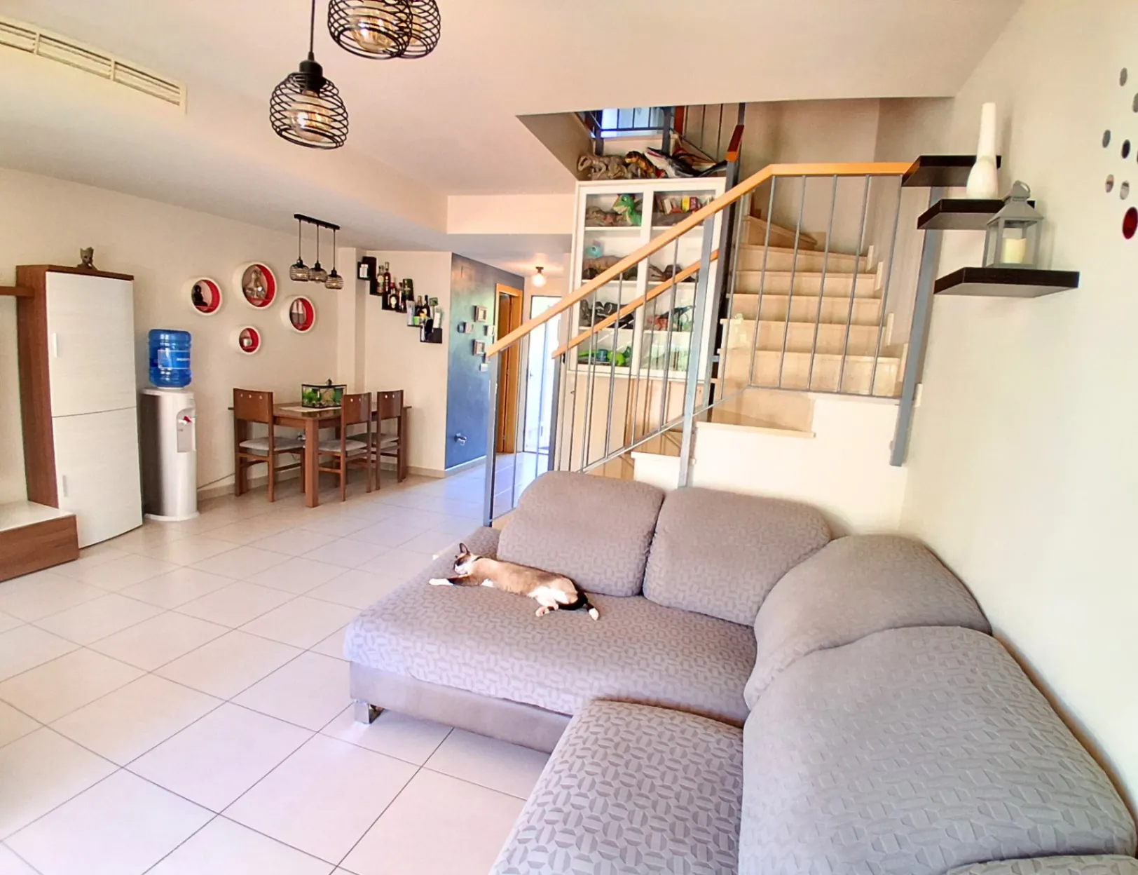 Encantador bungalow de 3 dormitorios cerca del mar