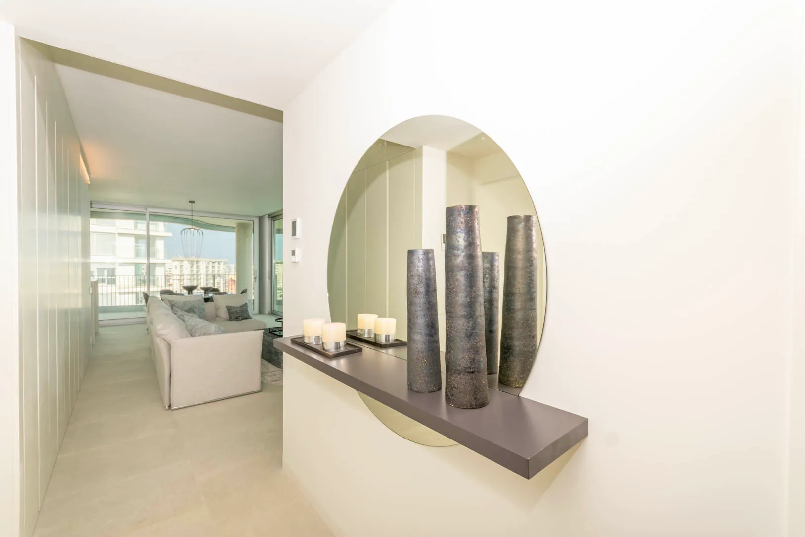 APARTAMENTOS DE LUJO EN PRIMERA LÍNEA