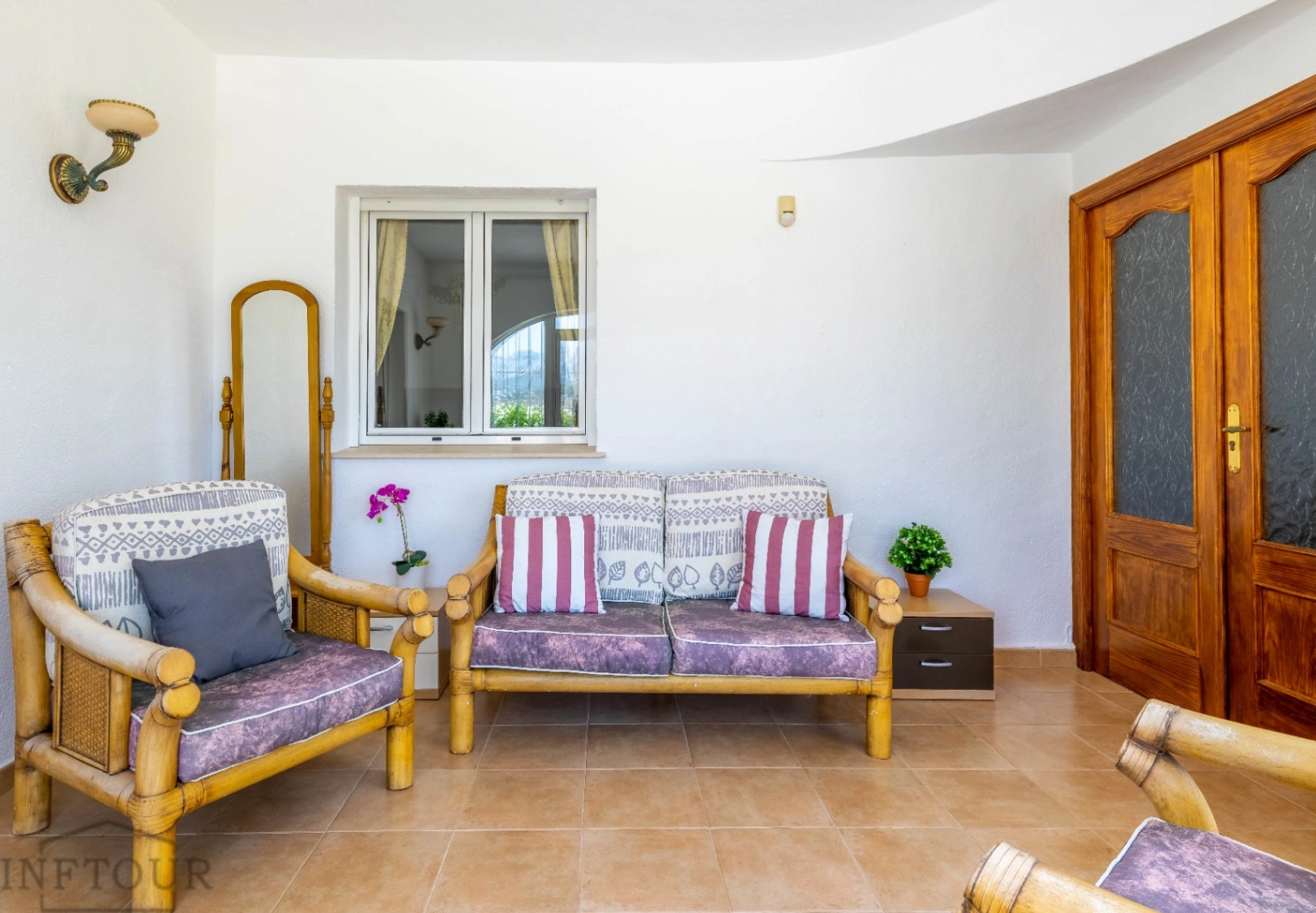 Villa mediterránea con piscina en Calpe – Empedrola