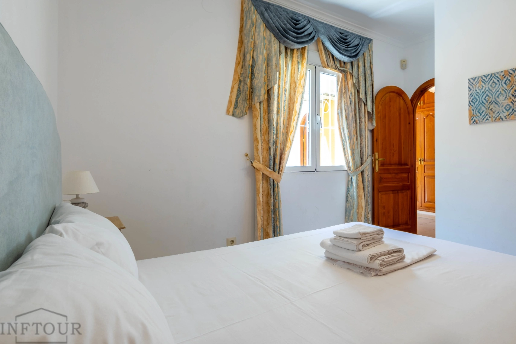 Villa mediterránea con piscina en Calpe – Empedrola