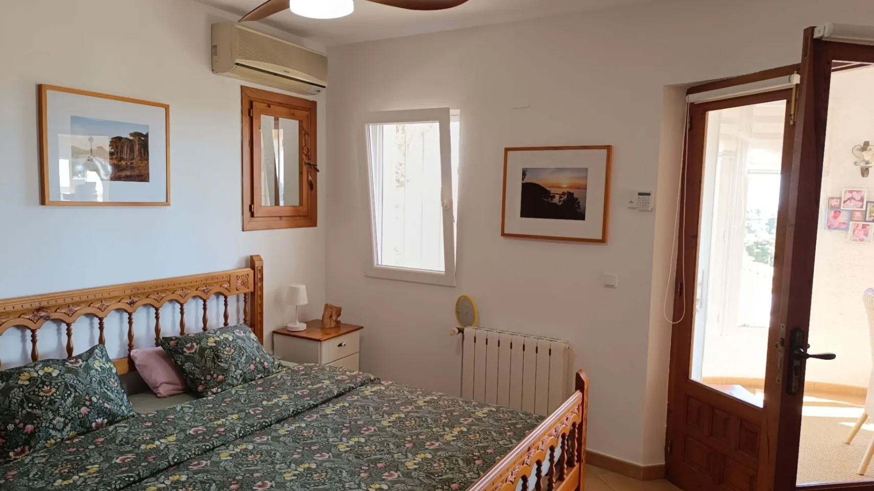 Chalet con 4 dormitorios, vistas al mar, piscina y en Calpe
