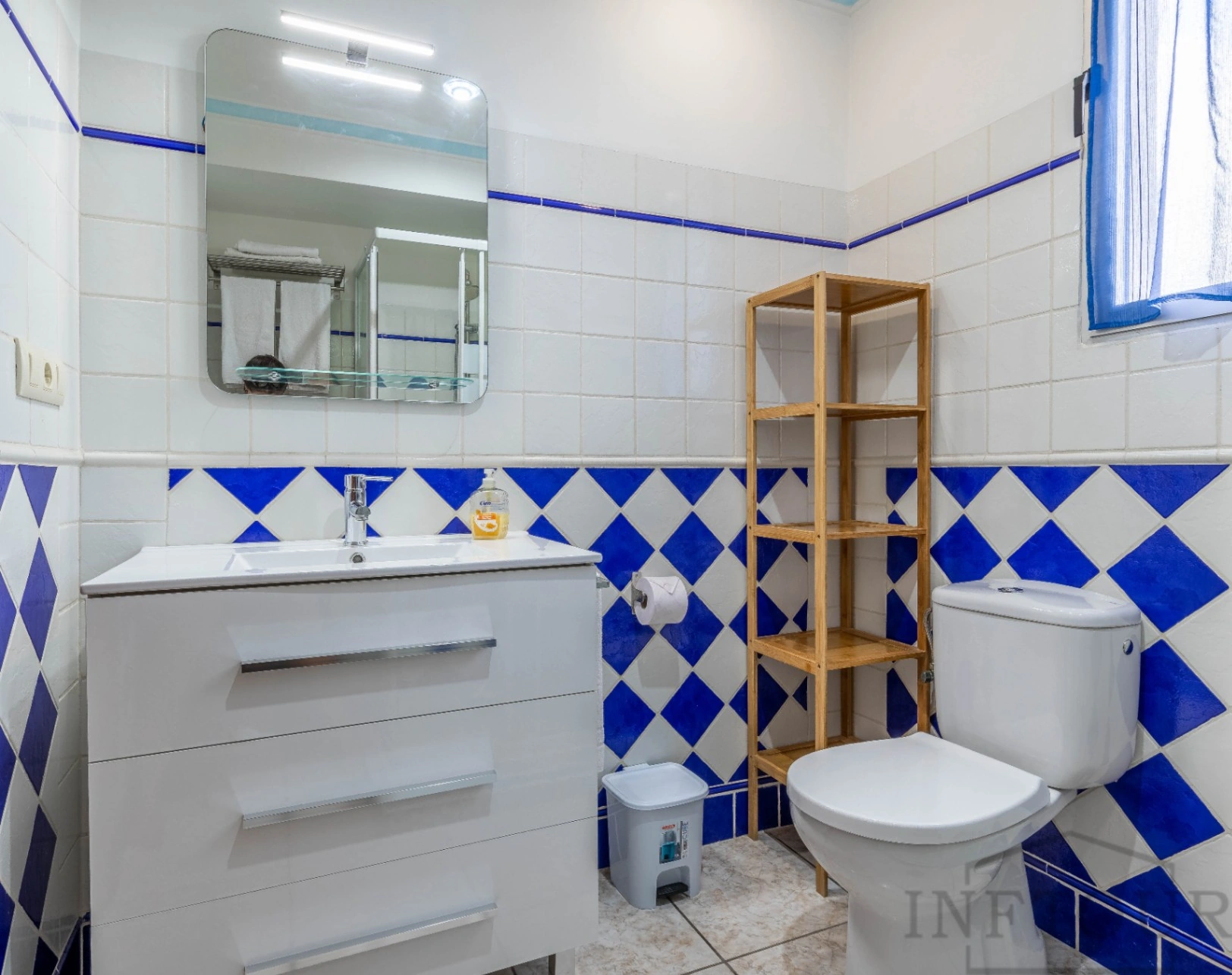 Alquiler apartamento de 2 dormitorios con parking en playa La Fossa, Calpe