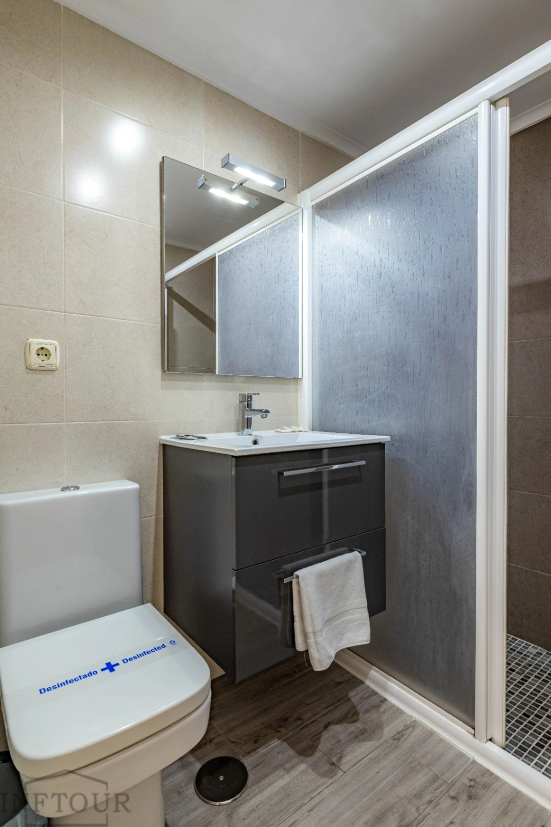 Apartamento de 2 dormitorios y garaje en el centro de Calpe