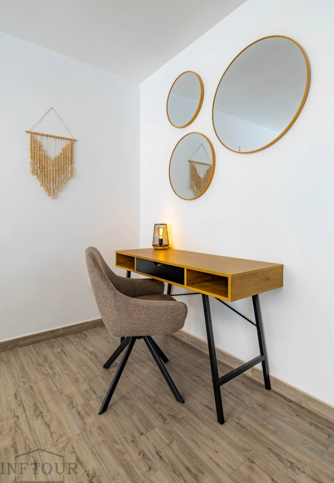 Apartamento de 2 dormitorios y garaje en el centro de Calpe