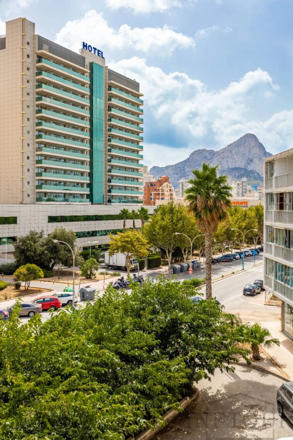 Alquiler apartamento de 2 dormitorios con parking en playa La Fossa, Calpe