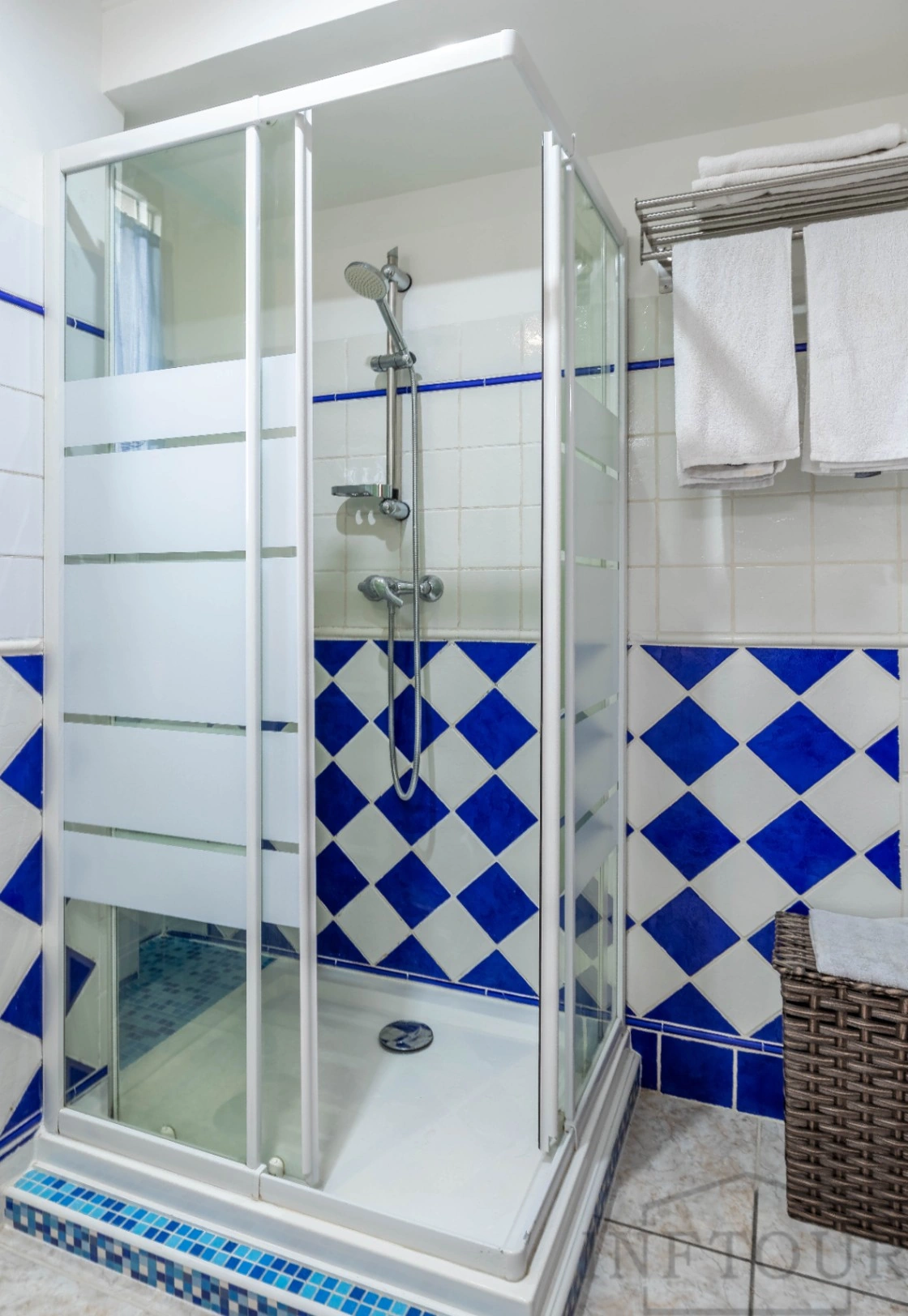 Alquiler apartamento de 2 dormitorios con parking en playa La Fossa, Calpe